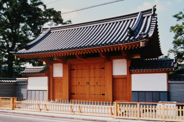 善徳寺山門